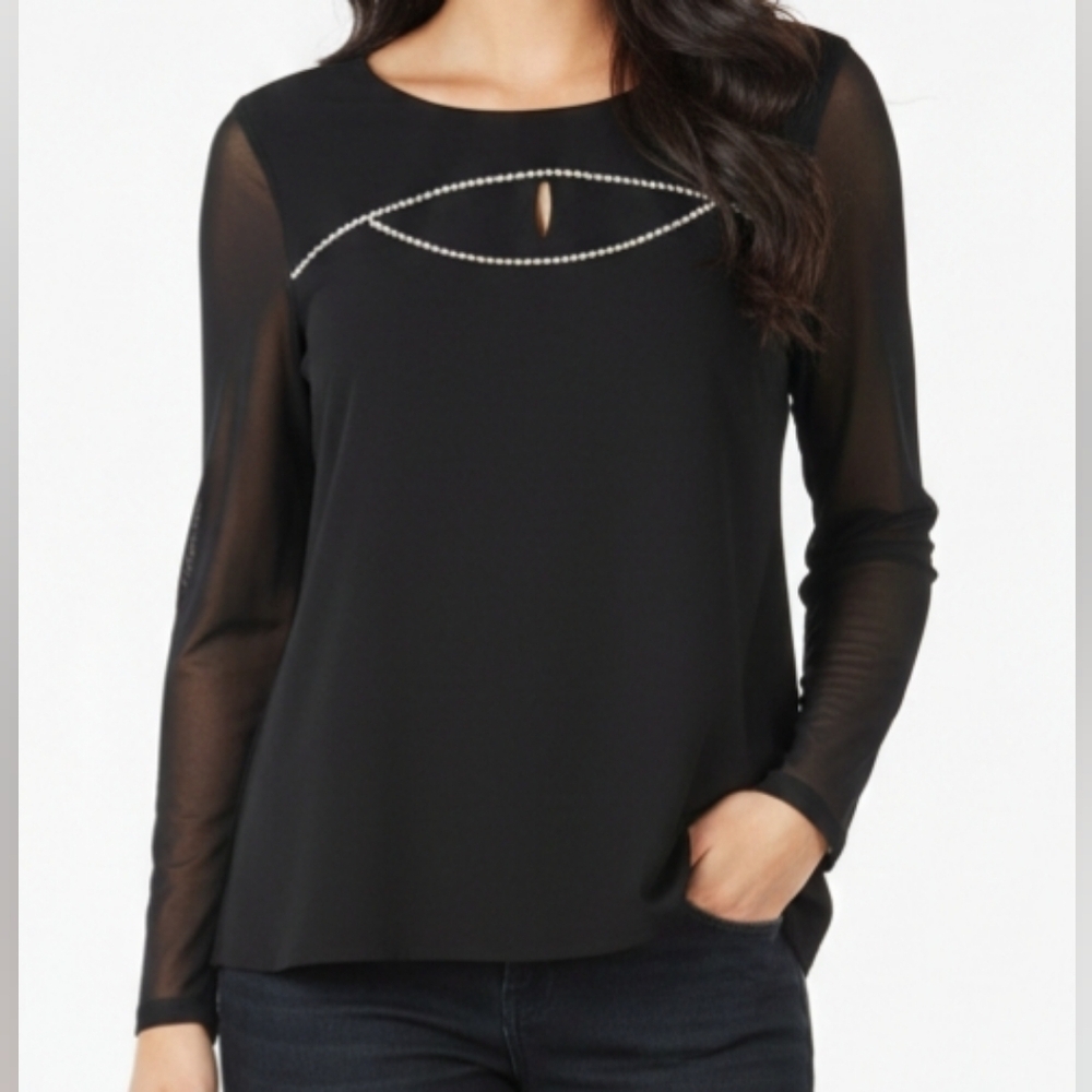 4/20$ ➡️ Black Sheer Sleeve Top With Open Front